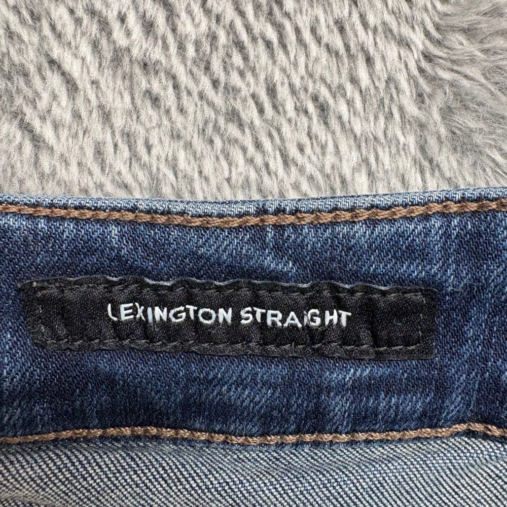 Jones New York Lexington Straight Jeans Womens 29x30 Blue Excellent Dark Wash - Picture 10 of 16